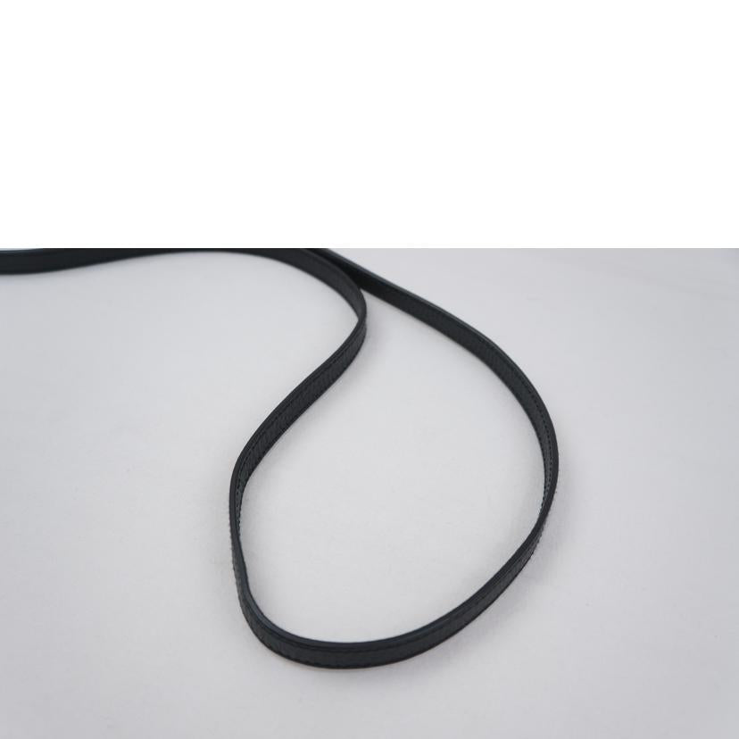 GUCCI グッチ/オフザグリットミニバックGGナイロン/625599//1147/Aランク/67