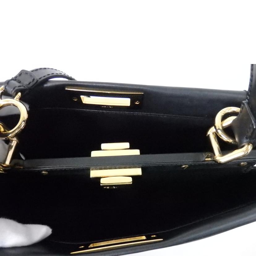 FENDI フェンディ/ピーカブーレギュラーレザー2WAY/黒/8BN290//014*****/SAランク/84