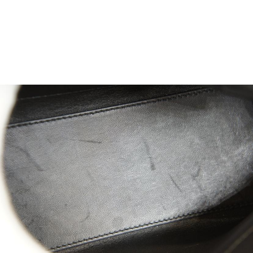 Ferragamo フェラガモ/HUG POUCH クラッチショルダーブラック//ABランク/92