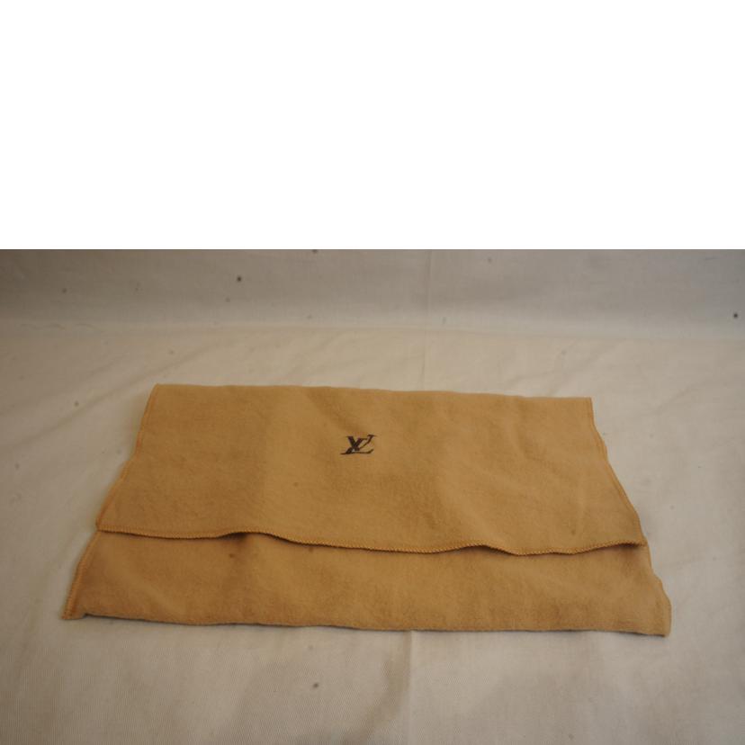 LOUIS VUITTON ルイヴィトン ルイ・ヴィトン ビトン ダミエ・エベヌ 市松模様 ブラウン 茶 ポーチ ショルダーバッグ ハンドバッグ トートバッグ ブラウン メンズ レディース 定番 人気 LV 斜め掛け 肩がけ/ポシェット・アクセソワール/ダミエ/エベヌ/N41206//FL0***/Aランク/92