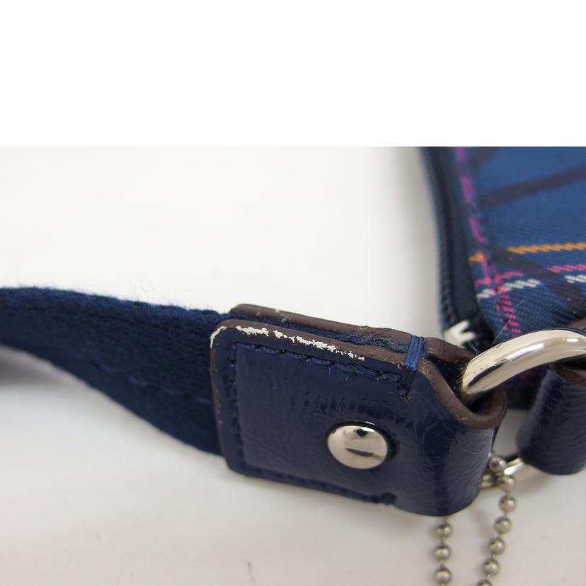 COACH コーチ ナイロンミニショルダー/シグネチャータータンチェック/ショルダーバッグ//Aランク/04