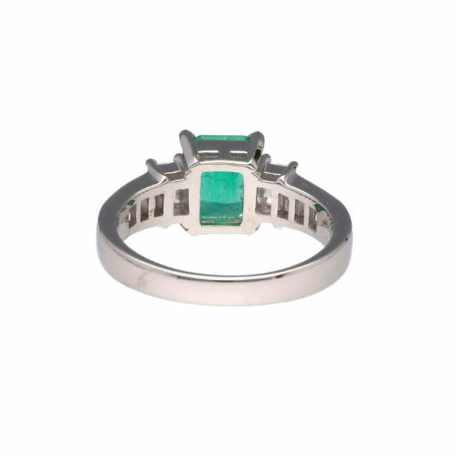 /◎ PT900エメラルドダイヤリング1.17/D0.699ct//Aランク/75