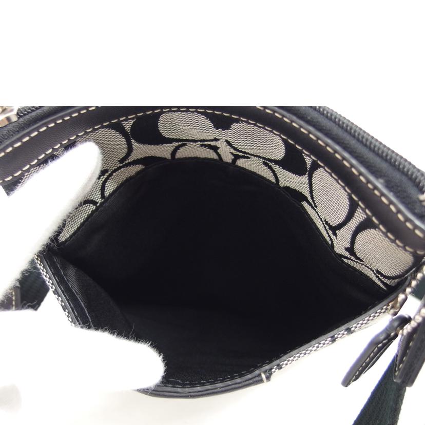 COACH コーチ キャンバス/シグネチャーミニショルダーバッグ/グレー×ブラック//Aランク/04