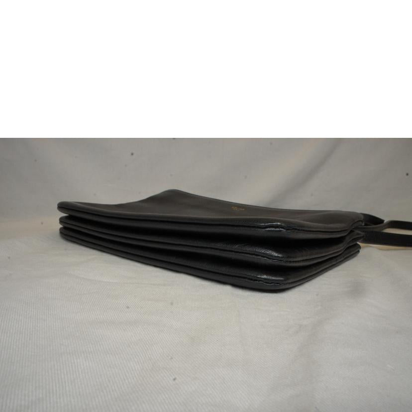 CELINE セリーヌ/トリオスモールショルダーブラック//ABランク/92