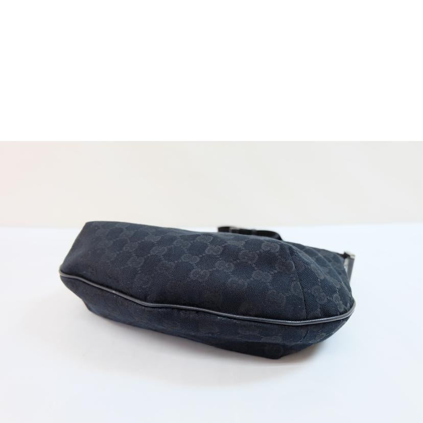 GUCCI グッチ/GGキャンバスショルダーバック/181092//002123/Bランク/71