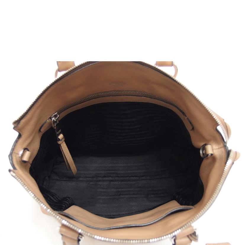 PRADA プラダ ショルダーバッグ/レザー2WAYハンドバッグ/ベージュ//197/Bランク/04