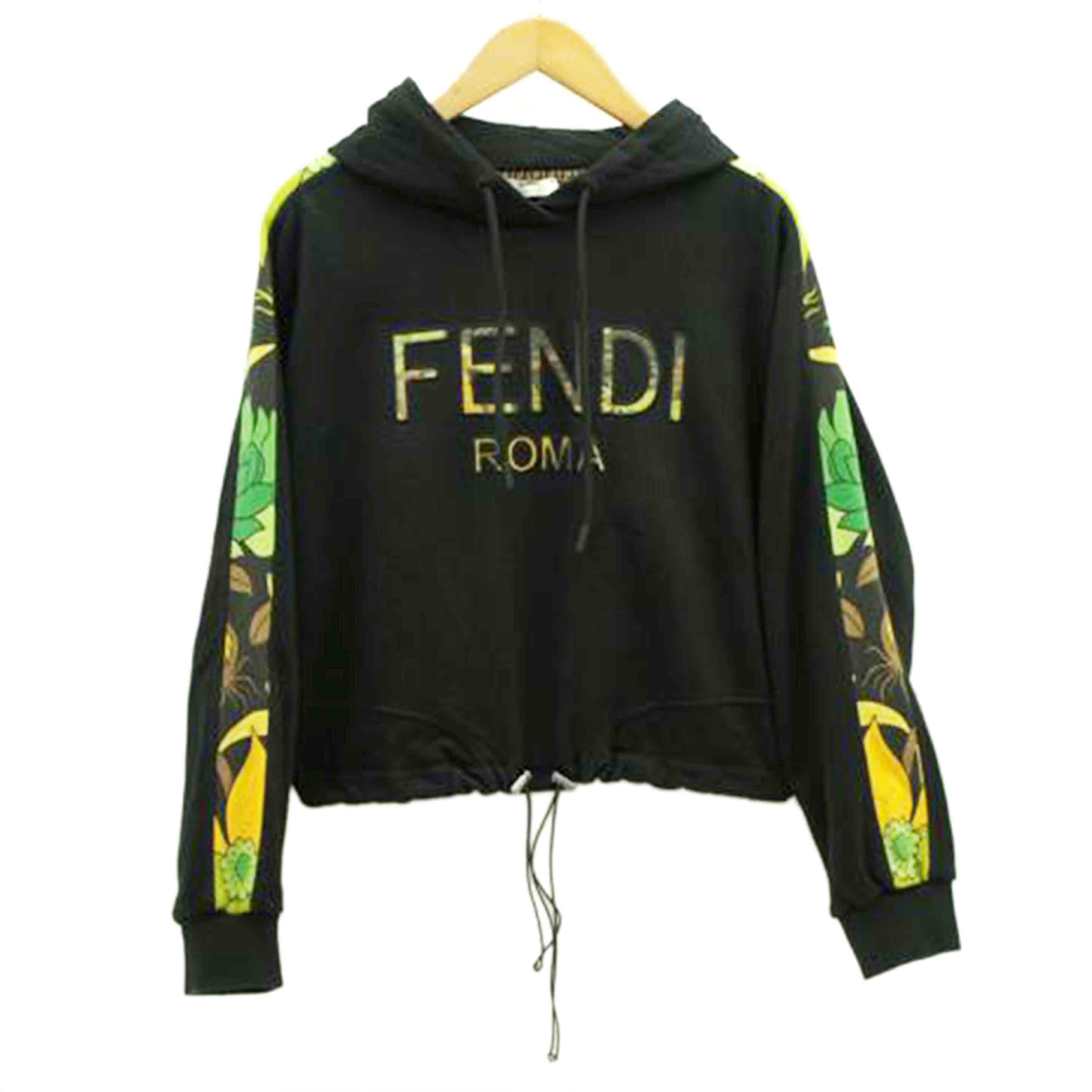 FENDI フェンディ/FENDI クロップド丈ロゴパーカー/FS7291AC33//BCランク/82
