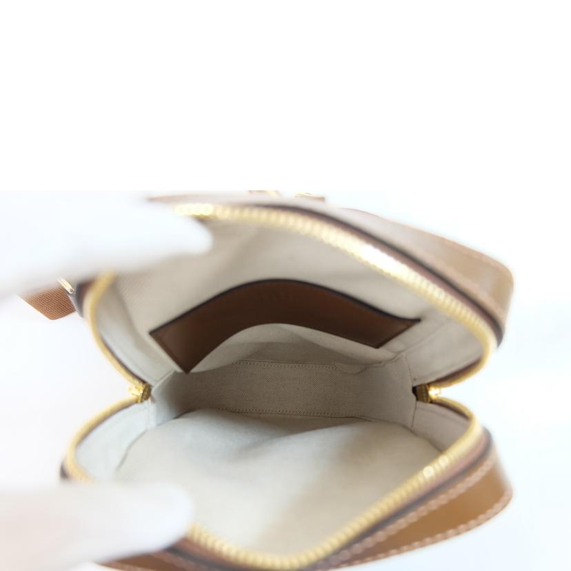 GUCCI グッチ/インターロッキングGスリングバックパック/696016//520981/Aランク/71