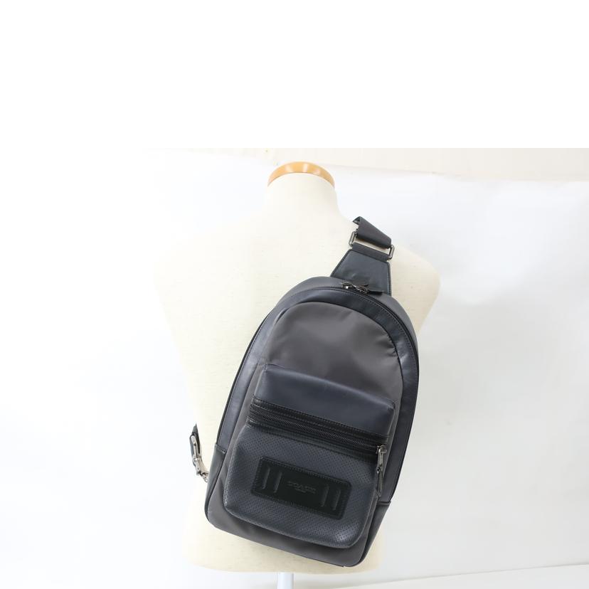 COACH コーチ/ナイロンレザーボディーバック/F56877//Aランク/65