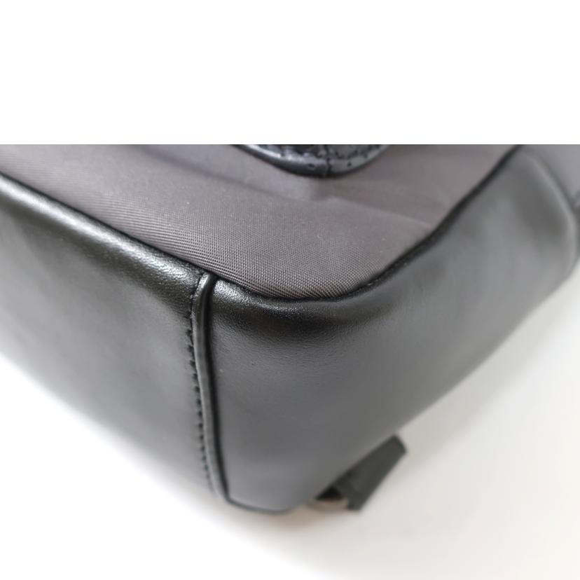 COACH コーチ/ナイロンレザーボディーバック/F56877//Aランク/65