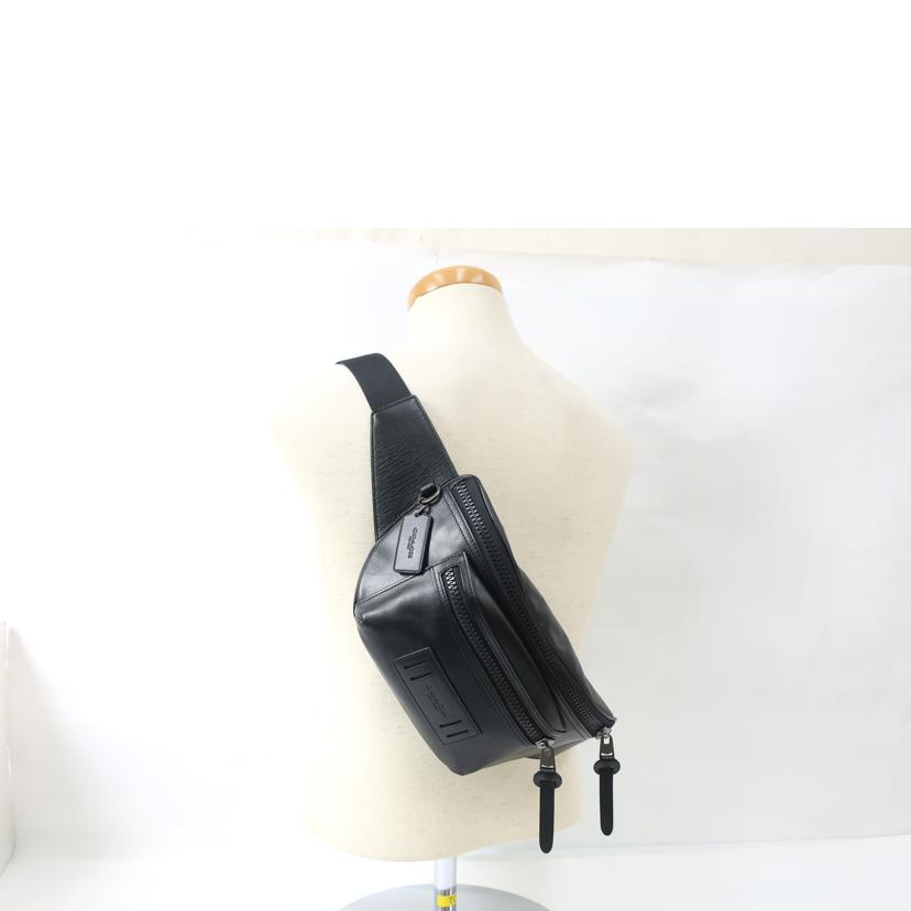 COACH コーチ/ボディーバッグ ブラック/F75776//Aランク/65