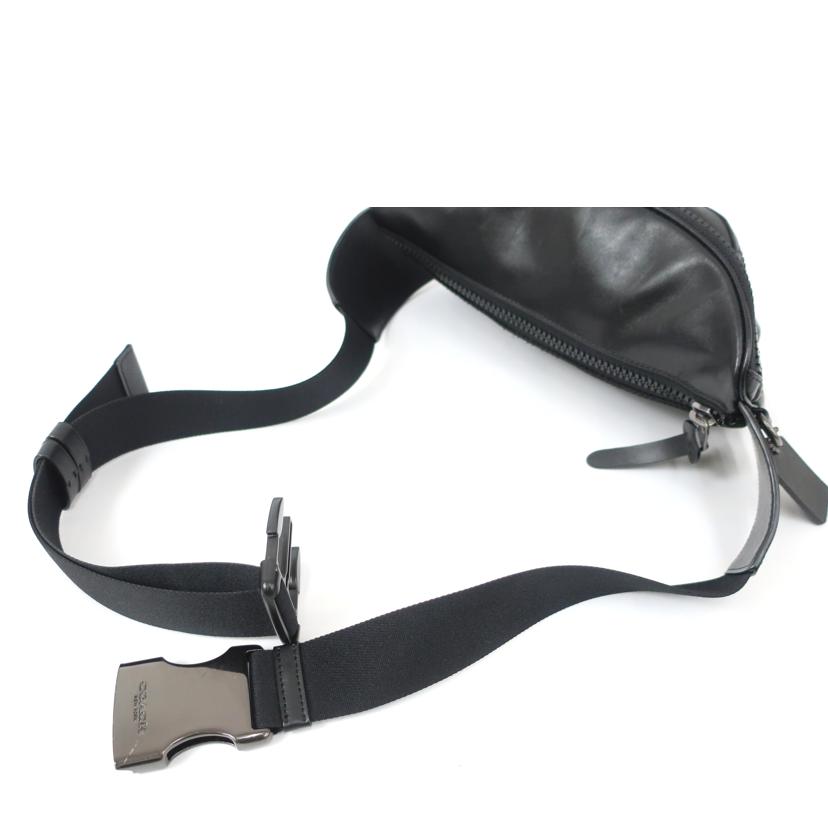 COACH コーチ/ボディーバッグ ブラック/F75776//Aランク/65