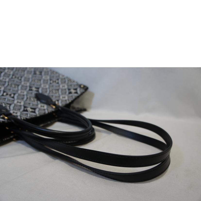 LOUIS VUITTON ルイ・ヴィトン/オンザゴーGM/モノグラムジャガードSINCE1854/M57207//FL4250/Aランク/94