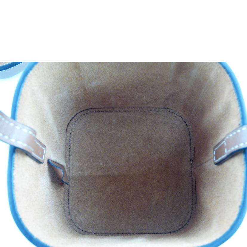 CELINE セリーヌ/スモールボックス キュイル トリオンフ//U-GM-0120/Aランク/64