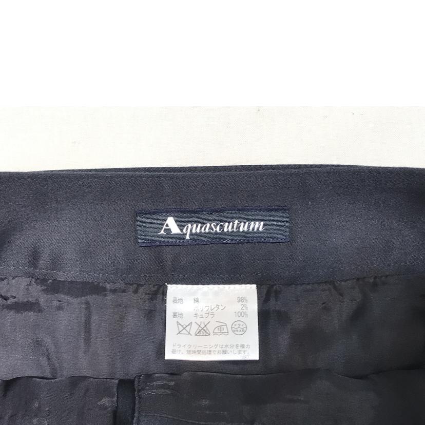 Aquascutum アクアスキュータム/フロントボタンタイトスカート/ネイビー//ABランク/51