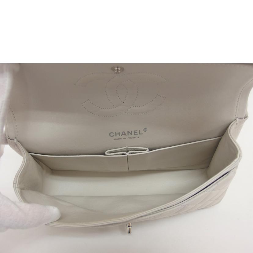 CHANEL シャネル/マトラッセ25/WフラップWチェーンショルダーバッグ/ラムスキン/ライトグレー//11130965/ABランク/04