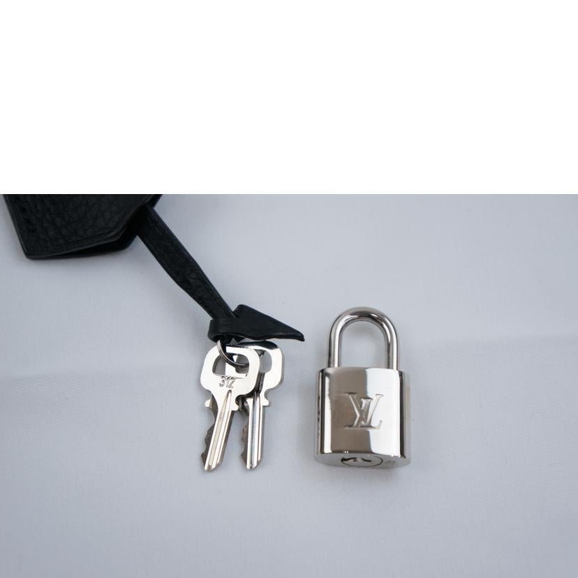 LV ルイヴィトン/ロックイット・レヴェラション /M40771//FO3***/Aランク/67