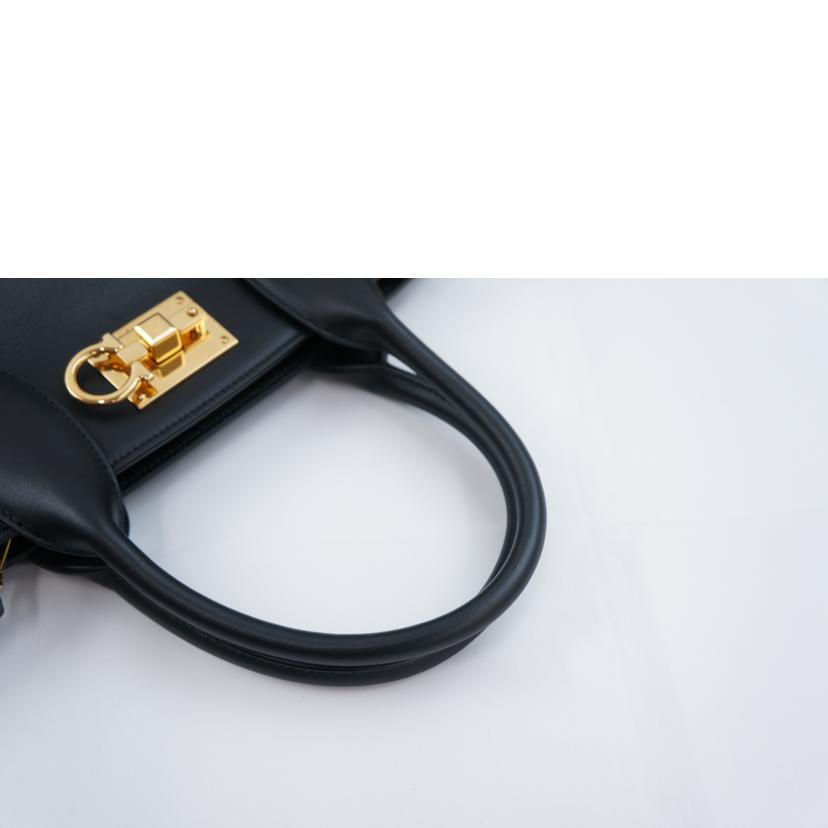 S.Ferragamo フェラガモ/ガンチーニ2WAYハンド/AU-21/1024//SAランク/67