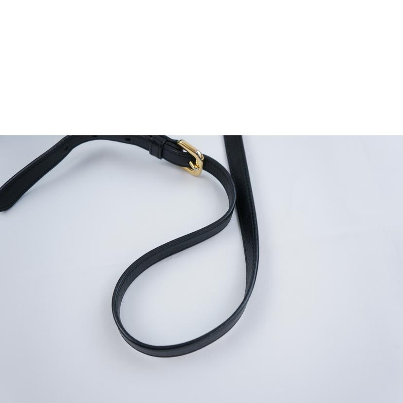 PRADA プラダ/ヴィッテロレザーハンド//ABランク/67