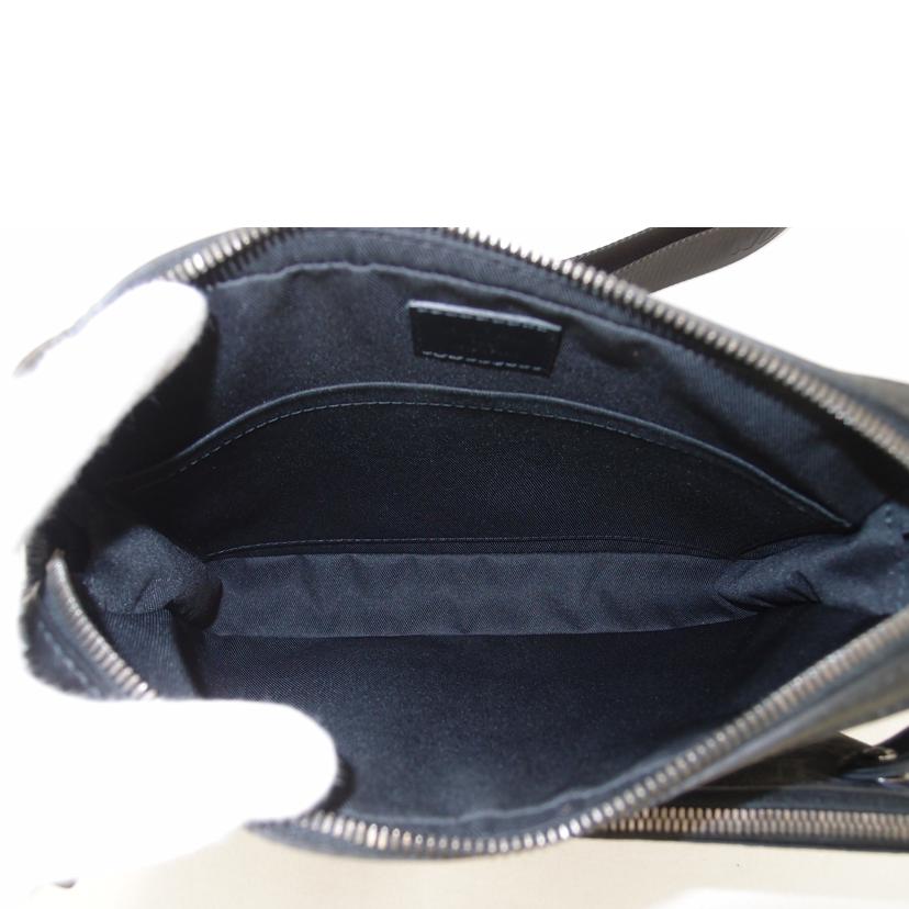 LOUIS VUITTON ルイ・ヴィトン ビトン 黒系 ショルダーバッグ 斜め掛け 肩掛け メンズ レディース/トリオ・メッセンジャー/モノグラムエクリプス/M69443//RFI****/Aランク/69