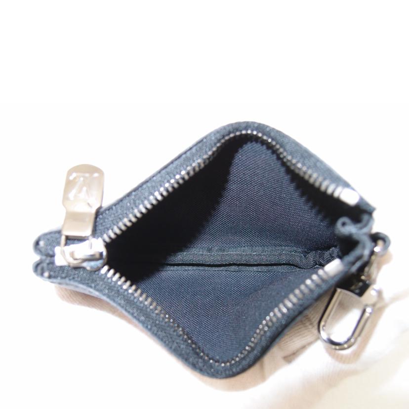 LOUIS VUITTON ルイ・ヴィトン ビトン 黒系 ショルダーバッグ 斜め掛け 肩掛け メンズ レディース/トリオ・メッセンジャー/モノグラムエクリプス/M69443//RFI****/Aランク/69