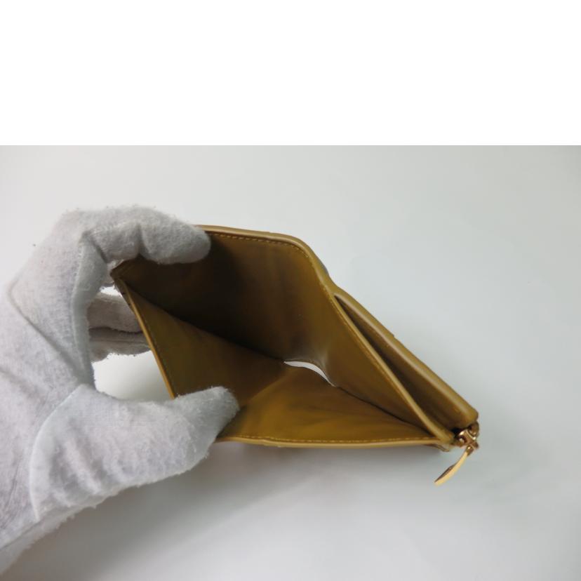 BOTTEGA VENETA ボッテガ・ヴェネタ/カセットイントレチャートコンパクト財布/706010//P02203672P/SAランク/84