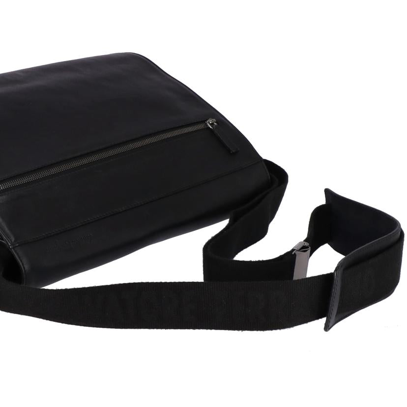 Ferragamo フェラガモ/レザーメッセンジャー/FB-24//8107/ABランク/75