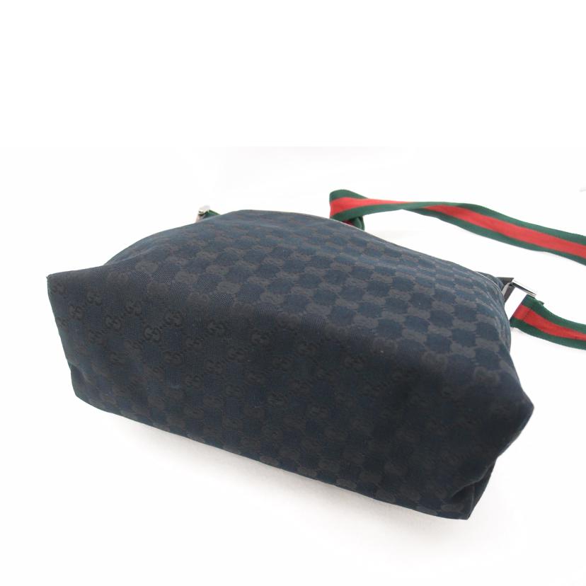 GUCCI グッチ 黒 斜め掛け 肩掛け レディース メンズ/GGキャンバスショルダー/ブラック/189751//213***/Aランク/69