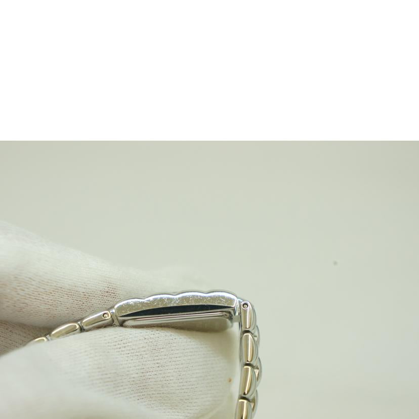 FENDI フェンディ/FENDIホワイト文字盤レディースクォーツ/660L//022-795/ABランク/09