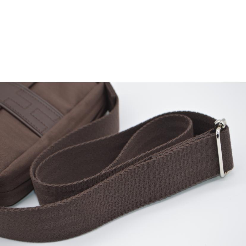 HERMES エルメス/アカプルコショルダー/トワル・シェブロン/ヴォー・グミ//2237-16/SAランク/89