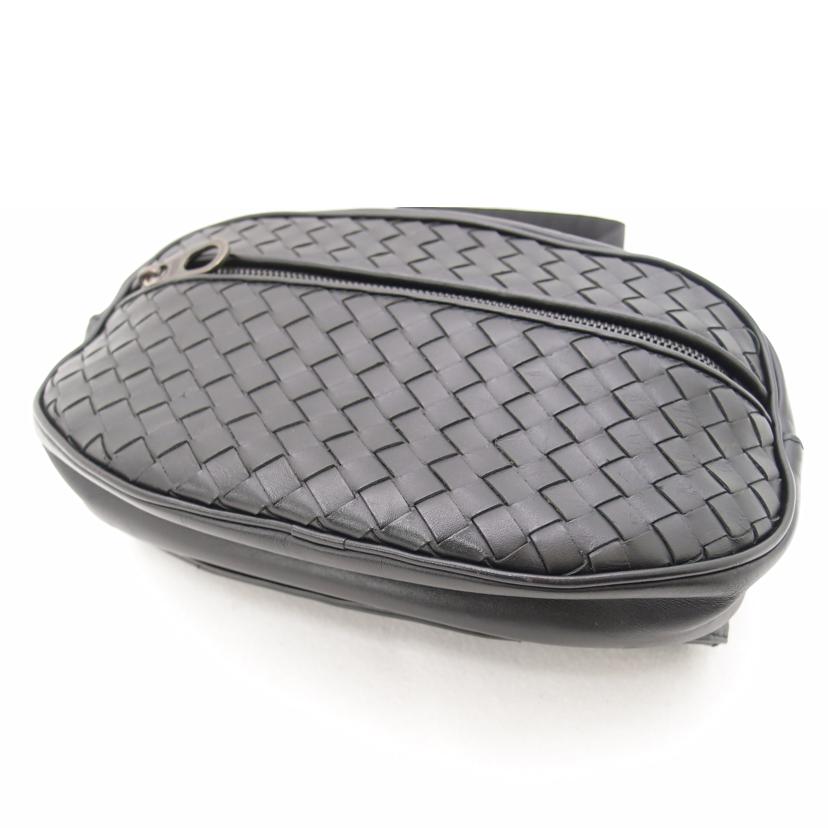 BOTTEGA VENETA ボッテガヴェネタ 黒 ウエストポーチ ワンショルダーバック レザー メンズ レディース/イントレチャートウエストバック/ブラック//Aランク/69