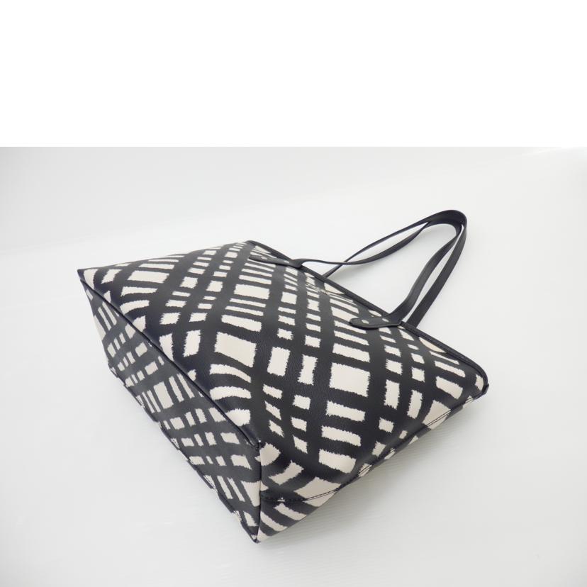 COACH コーチ/ワイルドプレイドトートバッグ/F22248//G1780/Aランク/88