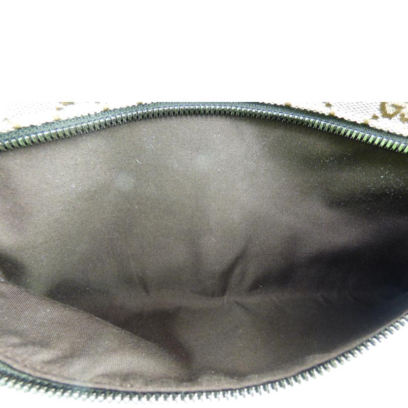 GUCCI グッチ/ウエストバッグ/28566//001013/ABランク/64