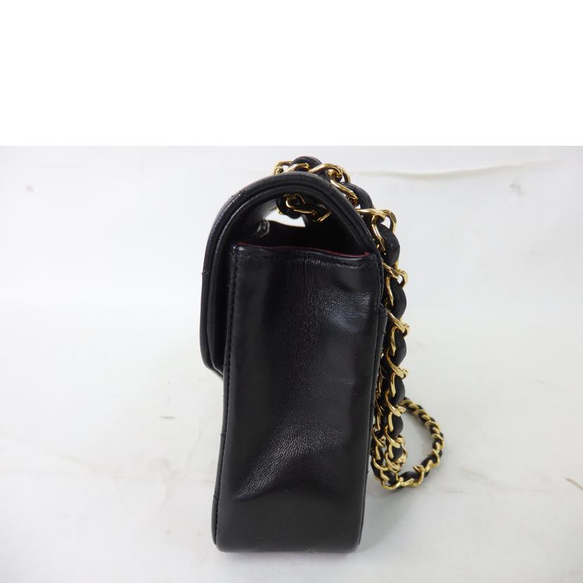 CHANEL シャネル/ココマークWチェーンバッグ/Vステッチ/黒/ゴールド金具//281****/ABランク/84