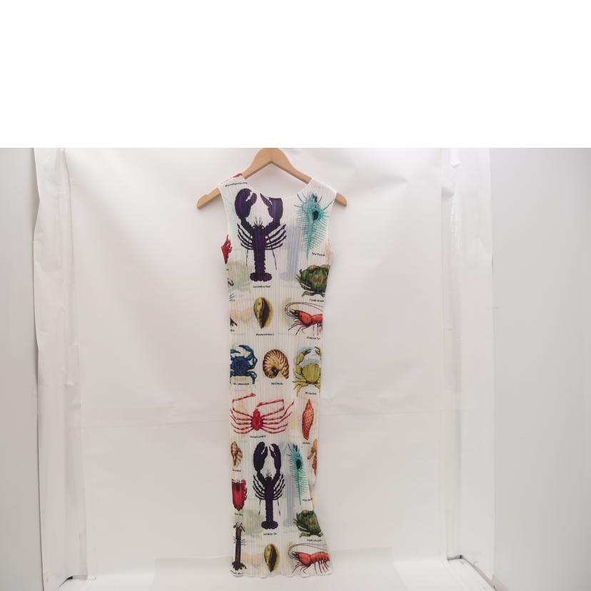 PLEATS PLEASE イッセイミヤケ プリーツプリーズ/PLEATS PLEASE ワンピース//SAランク/69