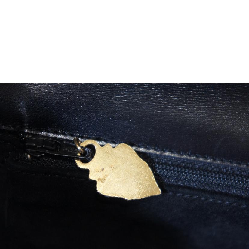 GUCCI グッチ/ロゴ型押しショルダーバッグ/004.33.070//Bランク/94