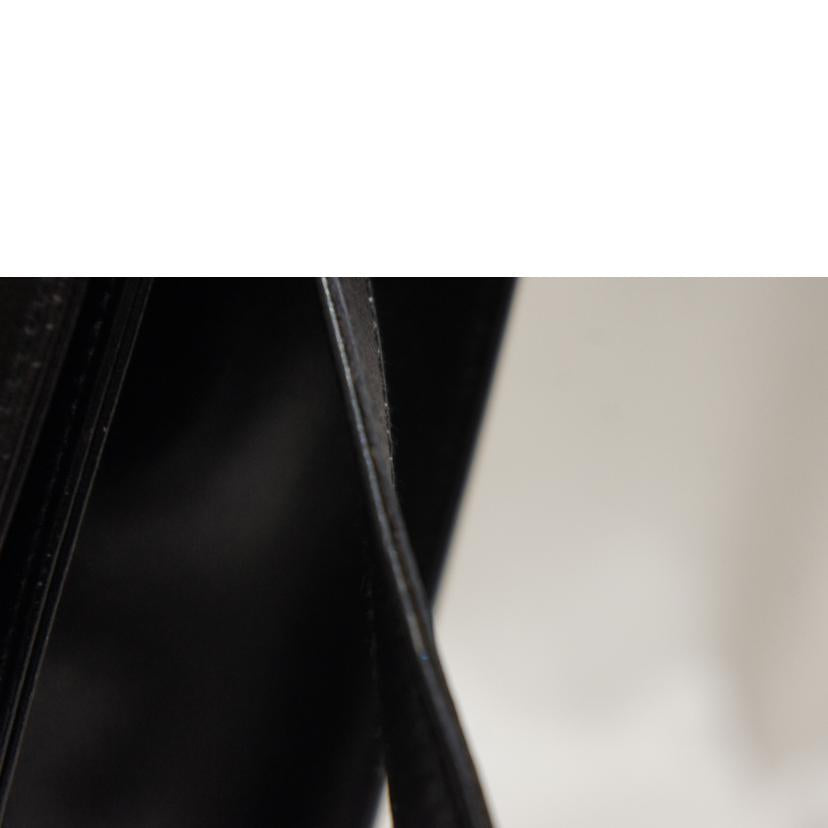 GUCCI グッチ/ロゴ型押しショルダーバッグ/004.33.070//Bランク/94