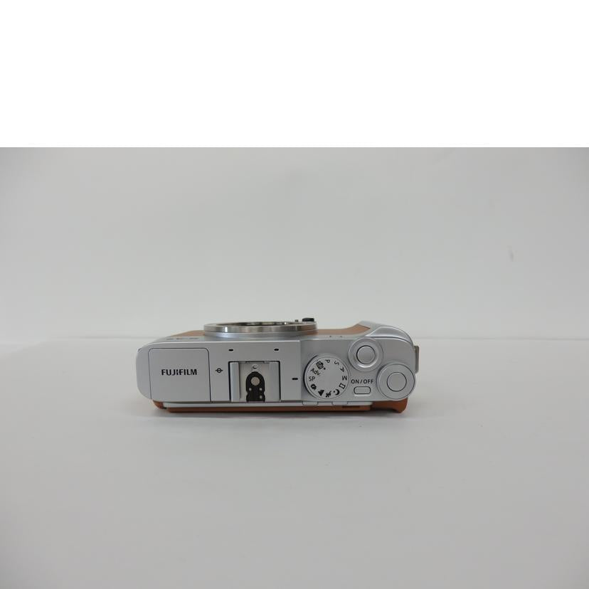 FUJIFILM フジフイルム/ミラーレス一眼/X-A7 レンズキット/X-A7 レンズキット//OS000170/Aランク/03