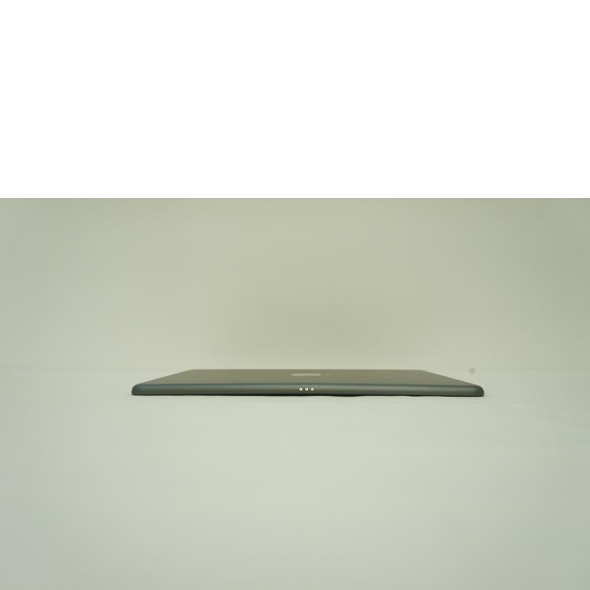 apple アップル/iPad Wi-Fiモデル第8世代/MYLD2J/A//DMPDD6M3Q1GG/ABランク/09