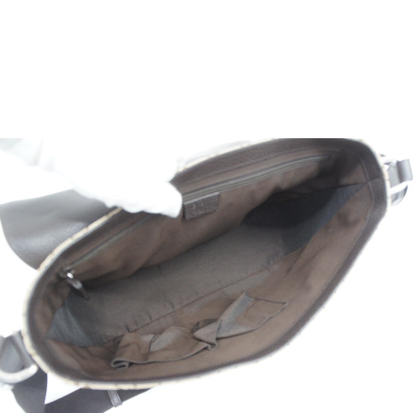 GUCCI グッチ/GGキャンバスメッセンジャーバッグ/アウトレット/449171//527***/Aランク/05