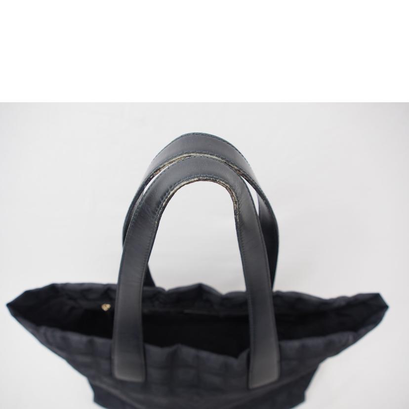 CHANEL シャネル/ニュートラベルライントートPM/黒//8366706/Bランク/78