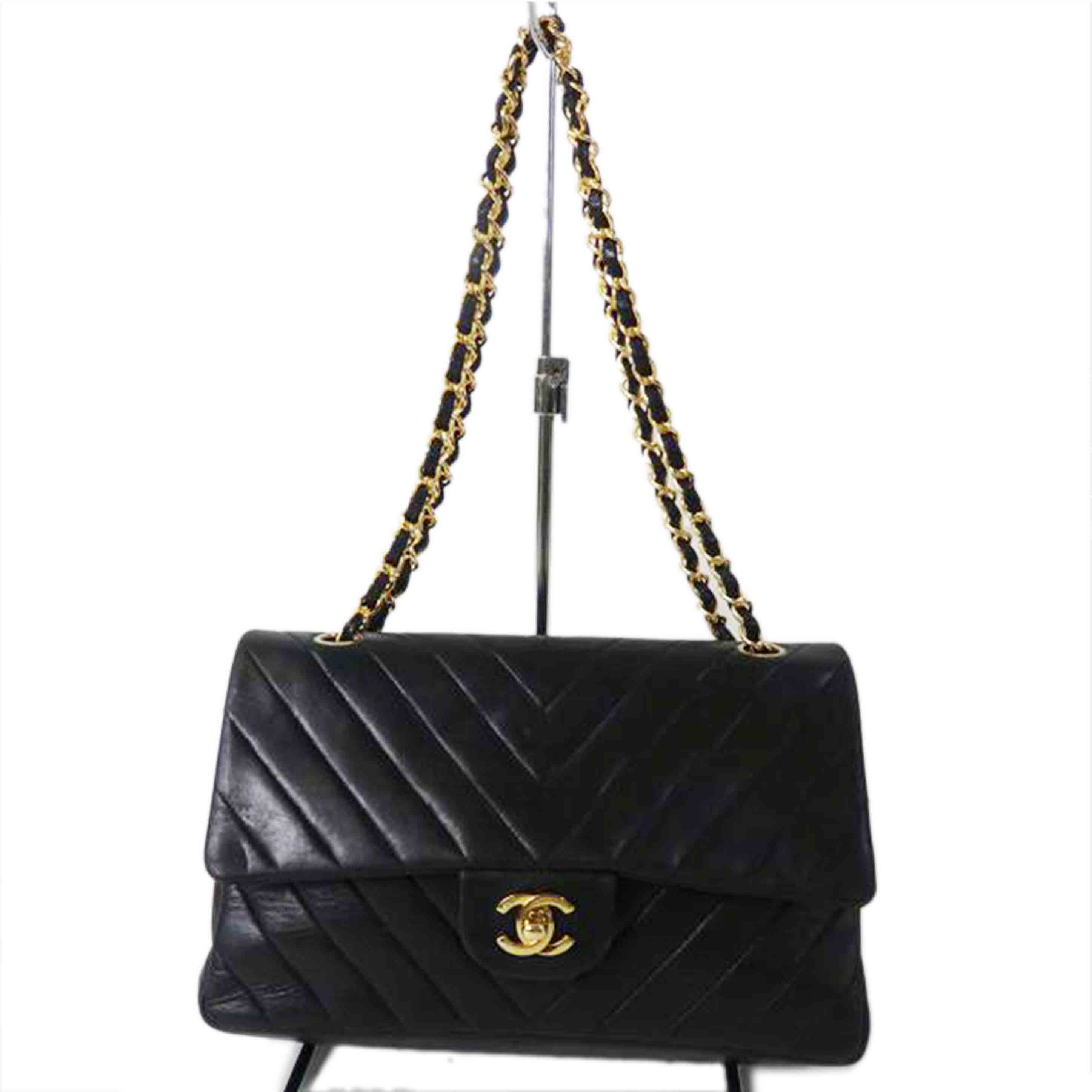 CHANEL シャネル/ココマークダブルフラップチェーンショルダーバッグ/シェブロン/黒/ゴールド金具//191****/Bランク/84