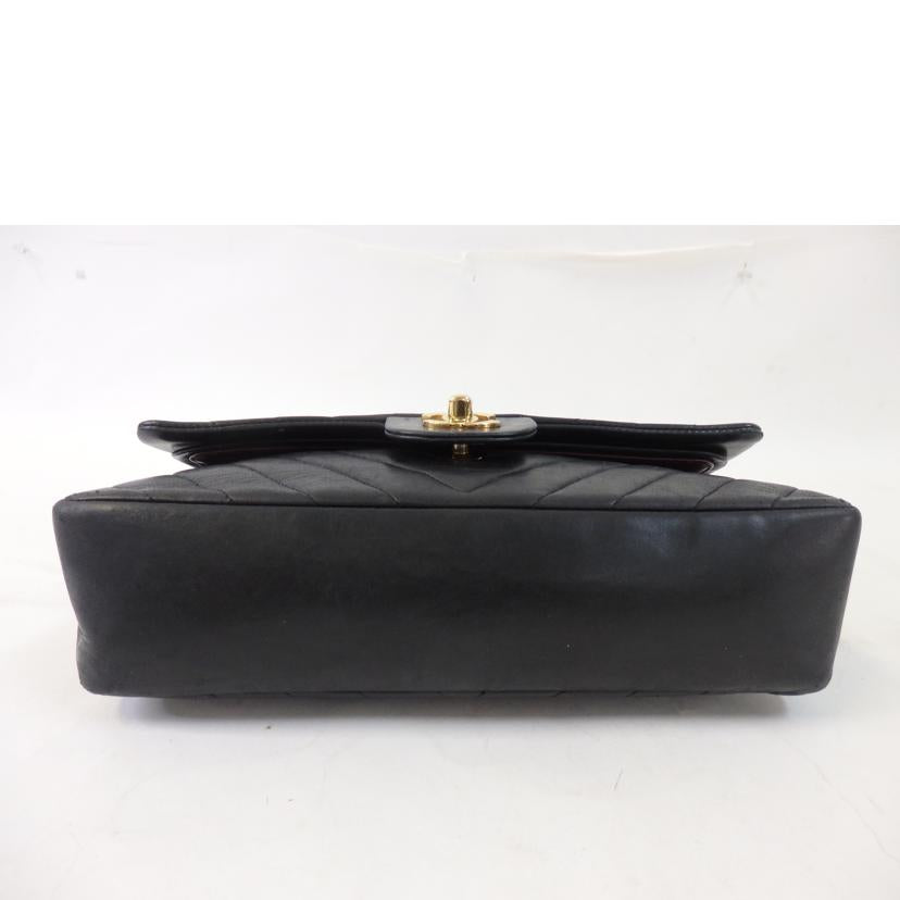 CHANEL シャネル/ココマークダブルフラップチェーンショルダーバッグ/シェブロン/黒/ゴールド金具//191****/Bランク/84
