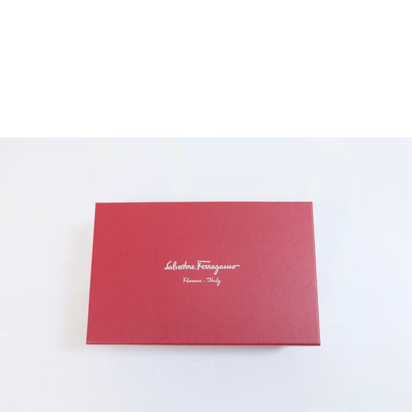 Ferragamo サルバトーレフェラガモ/チェーンウォレット//Aランク/71