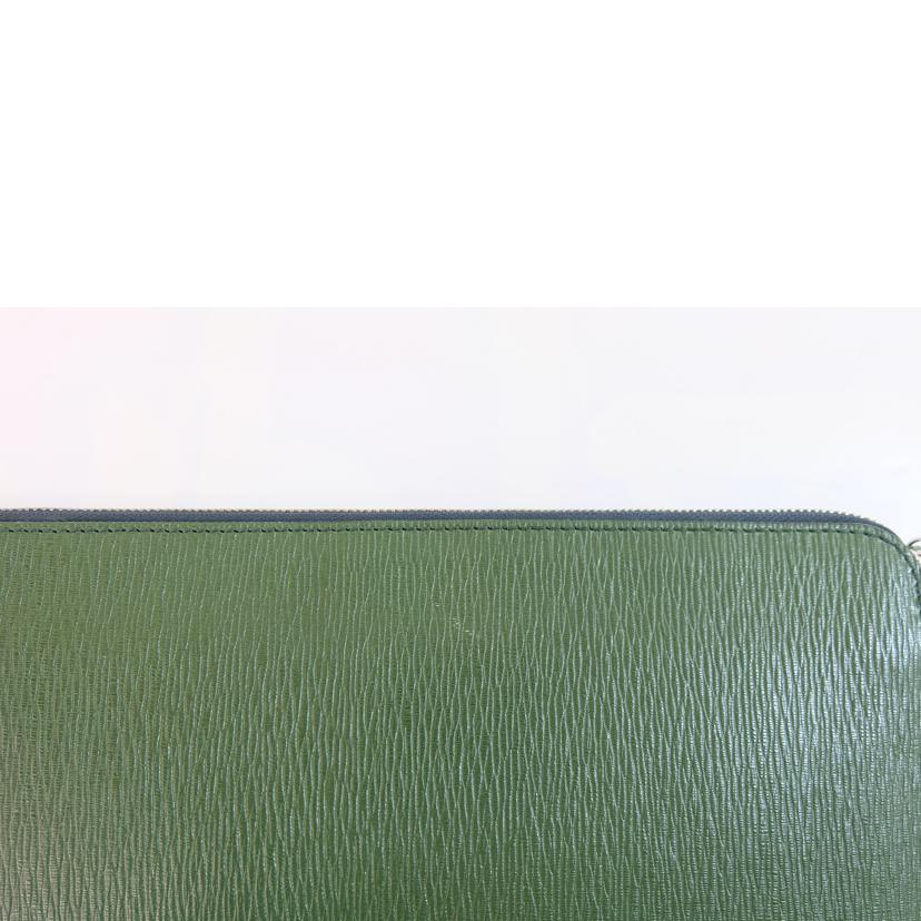 Ferragamo サルバーレフェラガモ/レザークラッチバッグ//ABランク/71