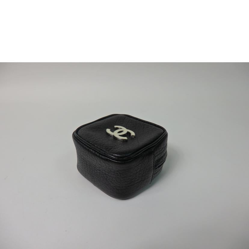 CHANEL シャネル/ココマークレザーポーチ/黒/A25467//8953782/SAランク/84