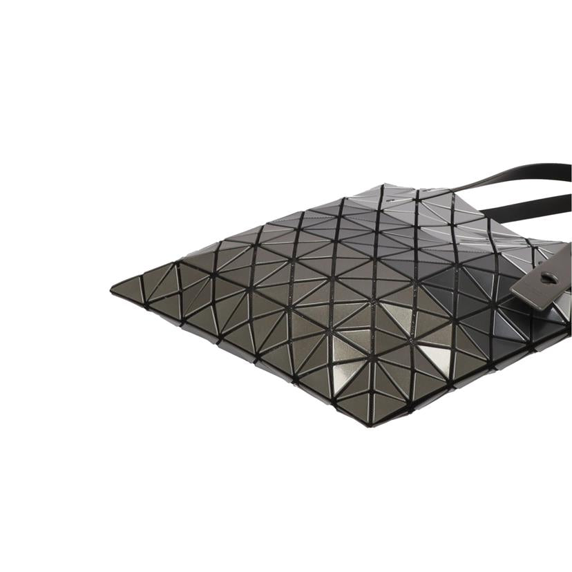 ISSEYMIYAKE イッセイミヤケ/ バオバオ/トートバッグ/BB18-AG527//7576110202/SAランク/75