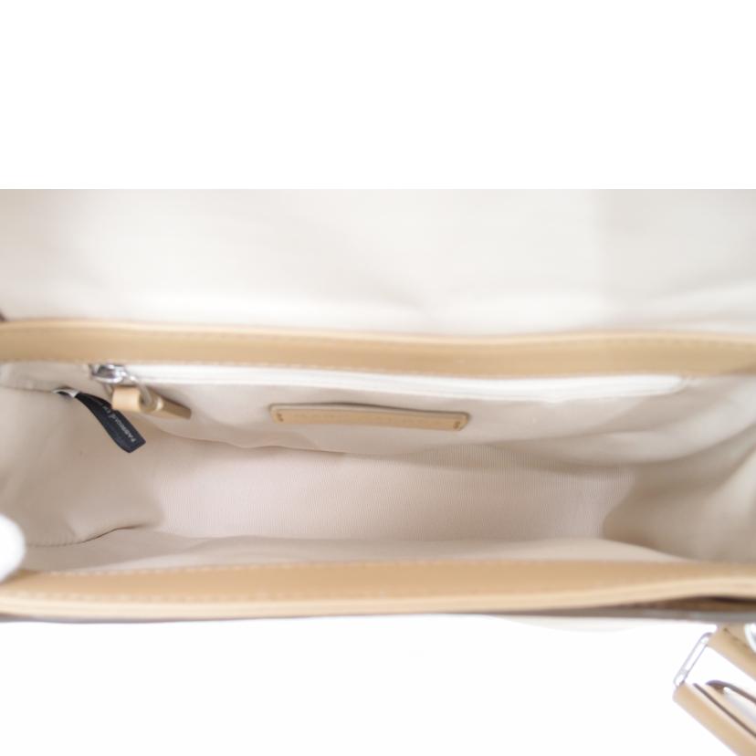 MARC JACOBS マークジェイコブス ショルダーバッグ 斜め掛け 肩掛け レディース/レザーショルダー/ベージュ//Aランク/69