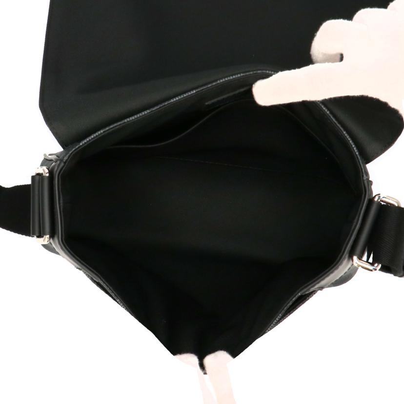 LV ルイヴィトン/ディストリクトPM NM/ダミエ・グラフィット/N41028//CA3197/Aランク/75