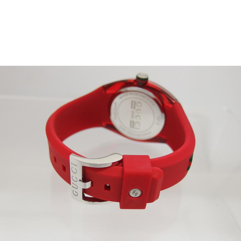 GUCCI グッチ/シンク/GGレッド文字盤/デイトウォッチ/クォーツ/YA137303//17982800/ABランク/04